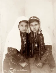 Dos chicas de Belén, c.1867-98